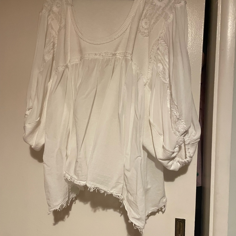 Elegant White Women's Oversized Top